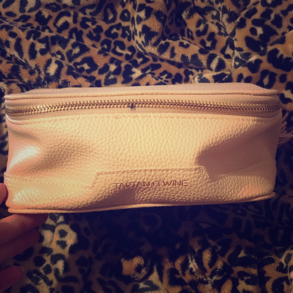 Makeup bag